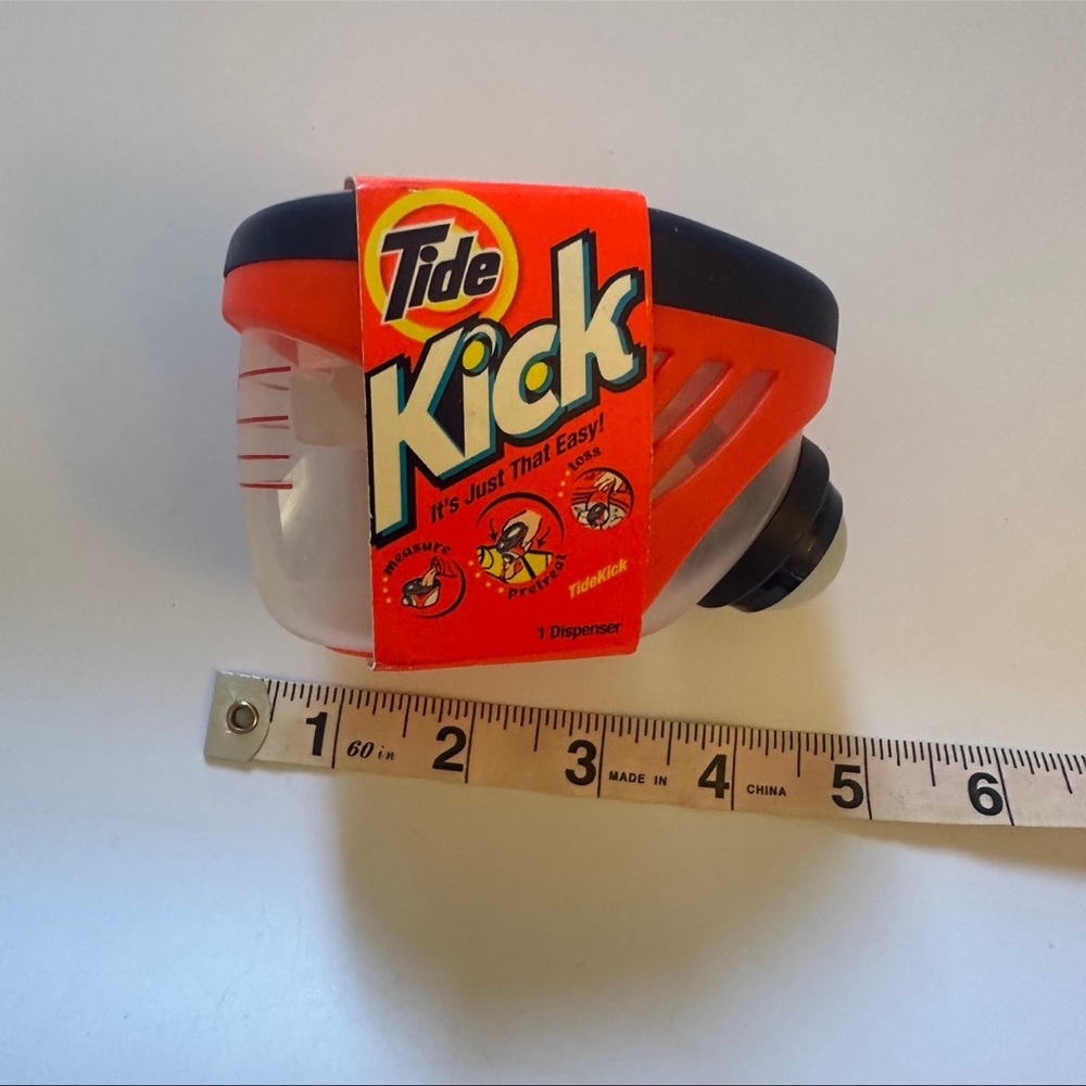 Tide Kick Dispenser Pretreater Laundry Detergent Discontinued Vintage New - Picture 2 of 5